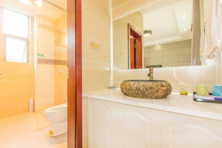 Jue Se Garden Inn