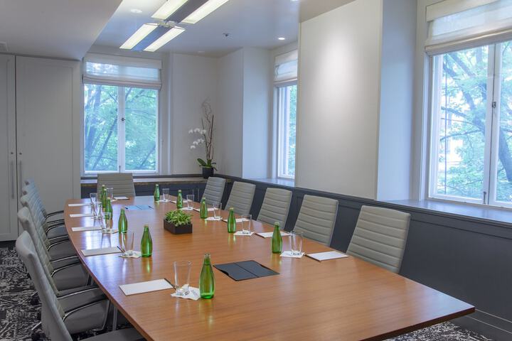 Meeting facility