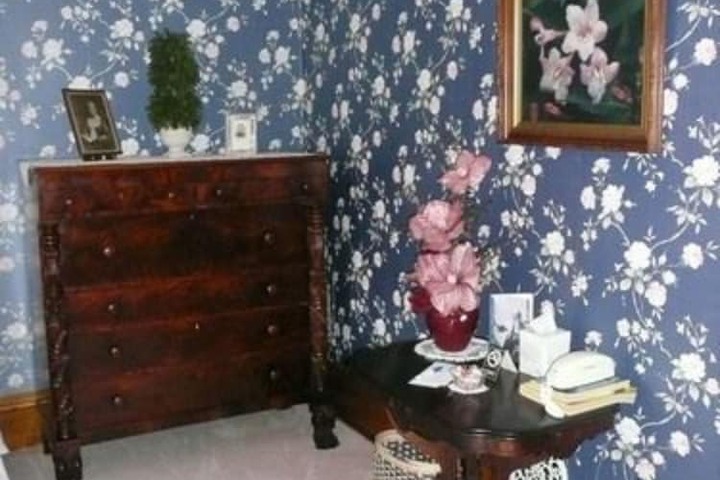 Room 21 of 51