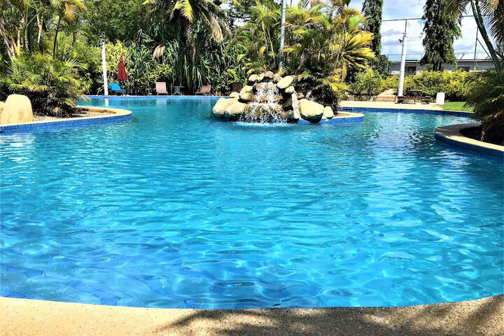 Pool 62 of 89