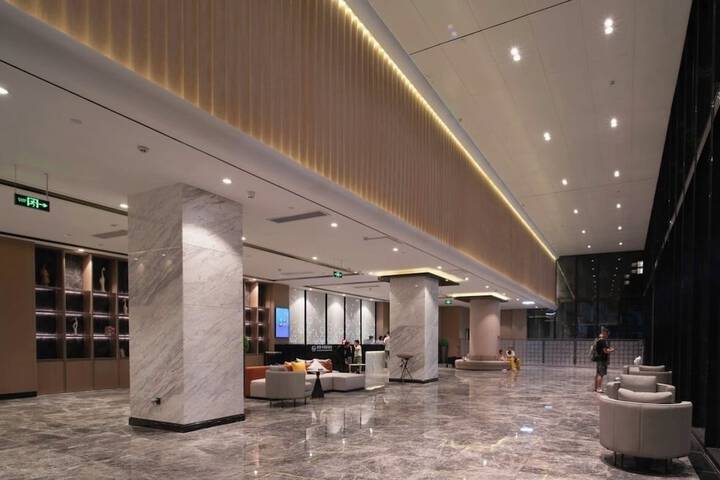 Hotel Interior 7 of 45