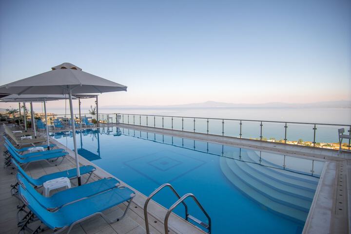 Pool 49 of 66