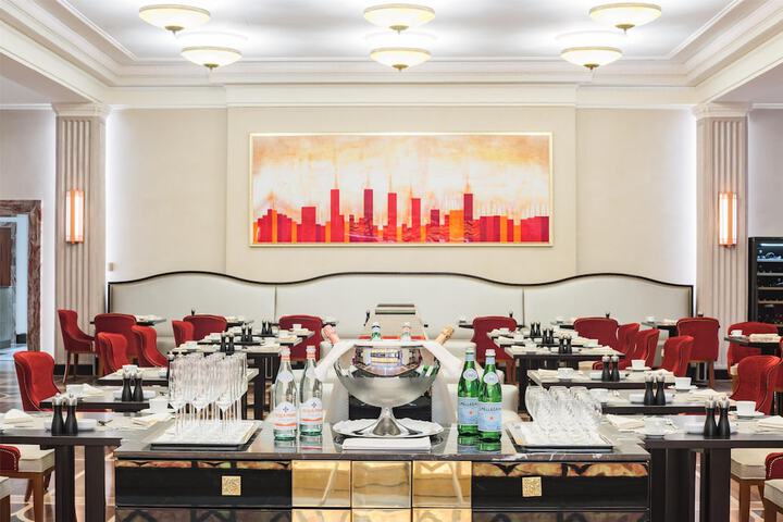 Dining 129 of 208