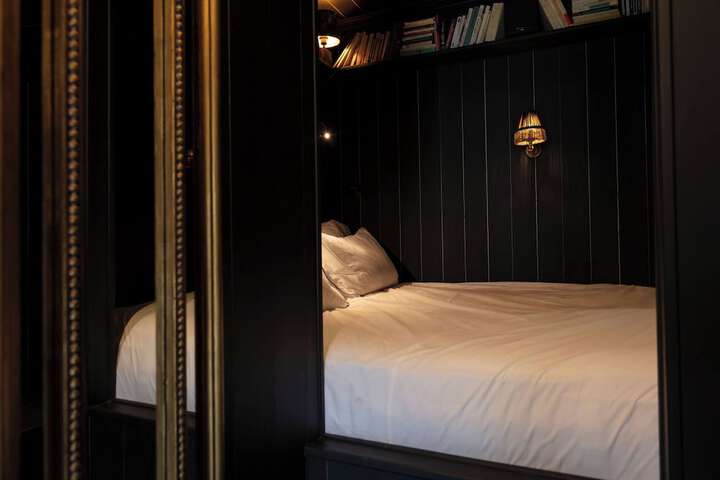 Room 5 of 55