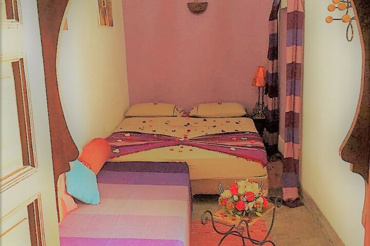 Room 17 of 72