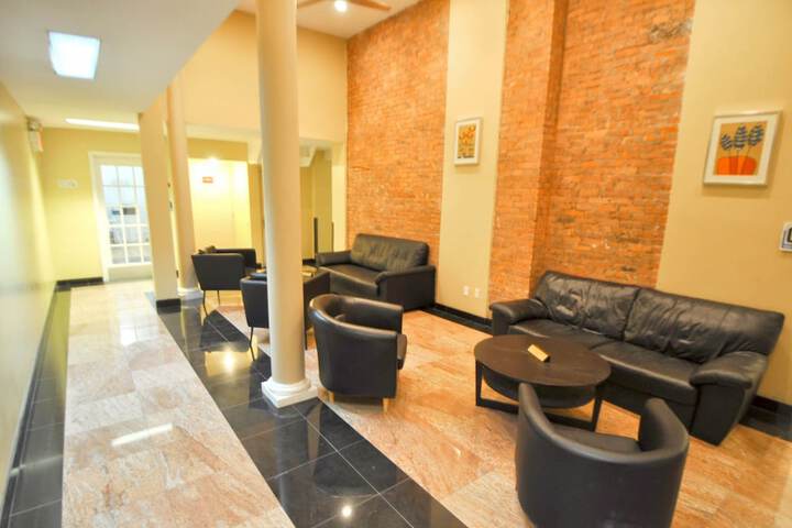 Hotel 3 of 112