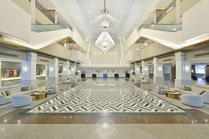 Hotel Interior 7 of 125