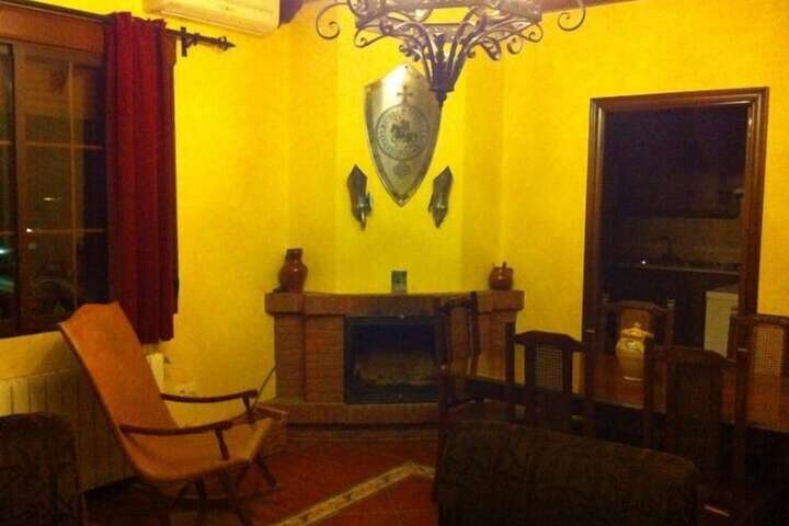 Room 21 of 50
