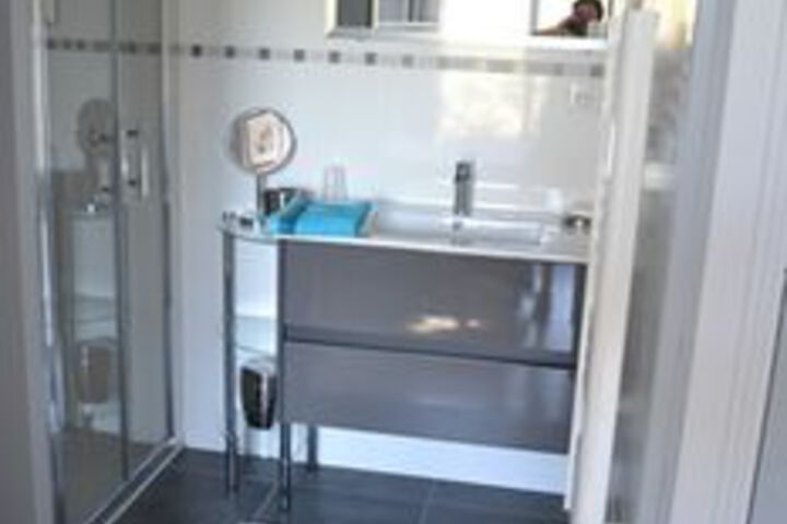 Room 4 of 45