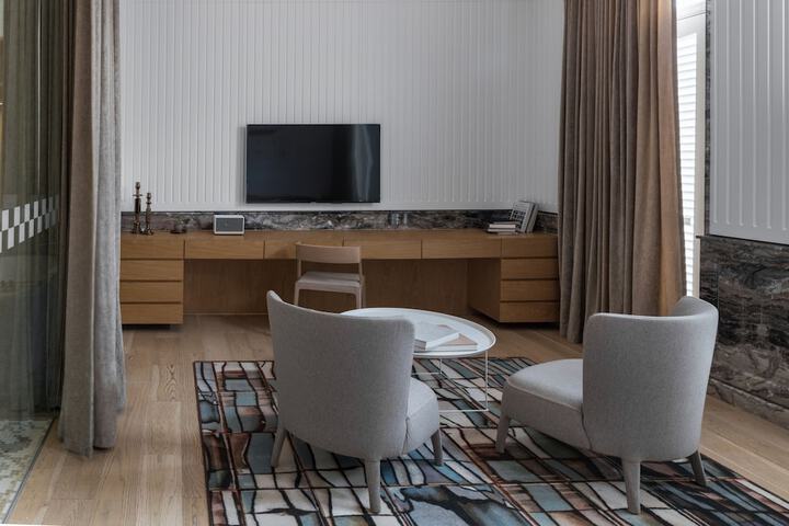 Room 5 of 34