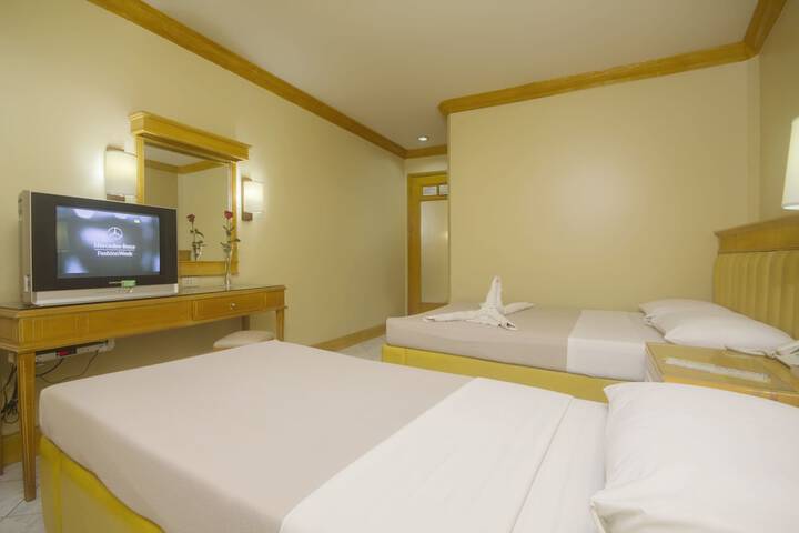 Room 7 of 39