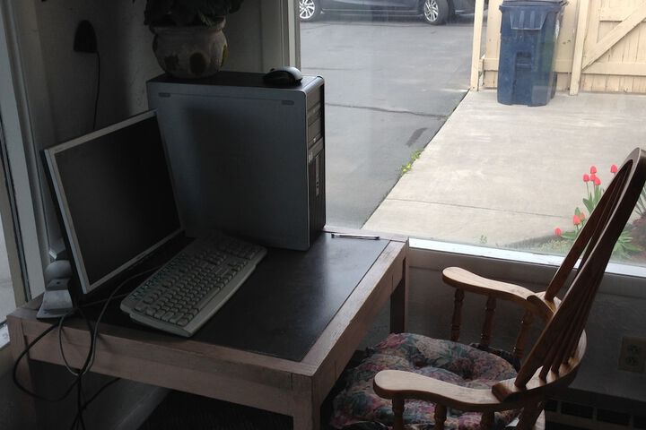 Business Center 30 of 43