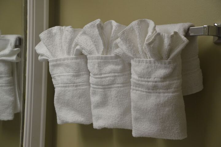 Bathroom amenities