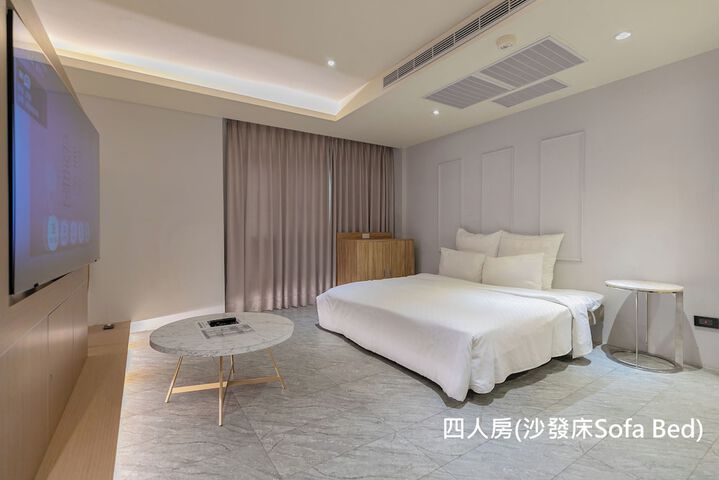 Room 48 of 118
