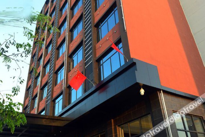 Fenglan Hotel