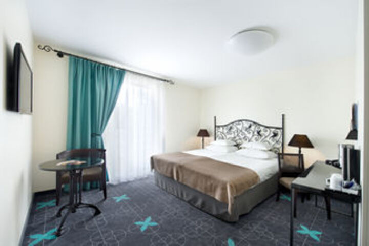 Room 21 of 73