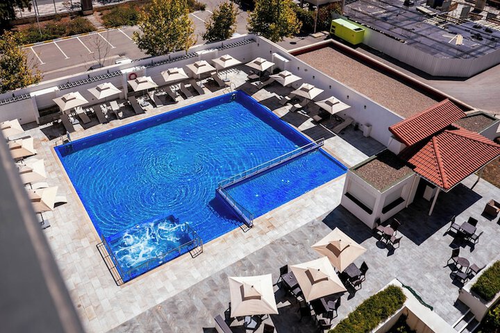 Pool 13 of 49