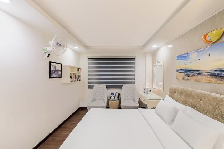 Room 18 of 63
