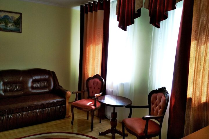 Room 15 of 24