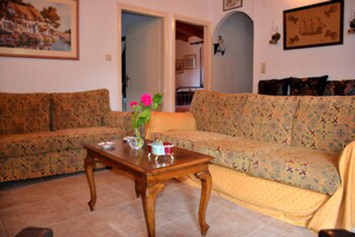 Room 15 of 41