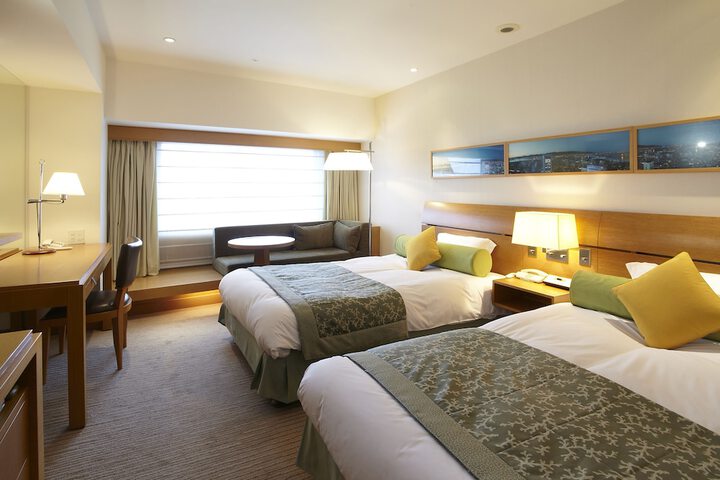 Room 7 of 145