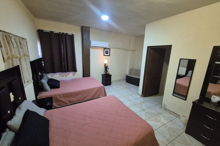 Room 3 of 6