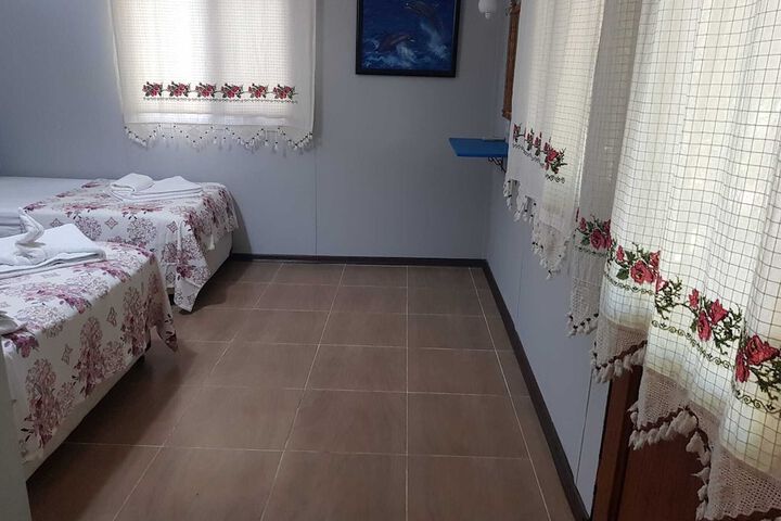 Room 11 of 70