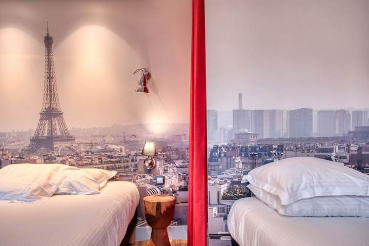 Room 38 of 105