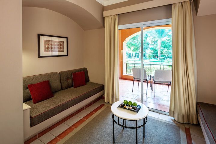 Room 20 of 190
