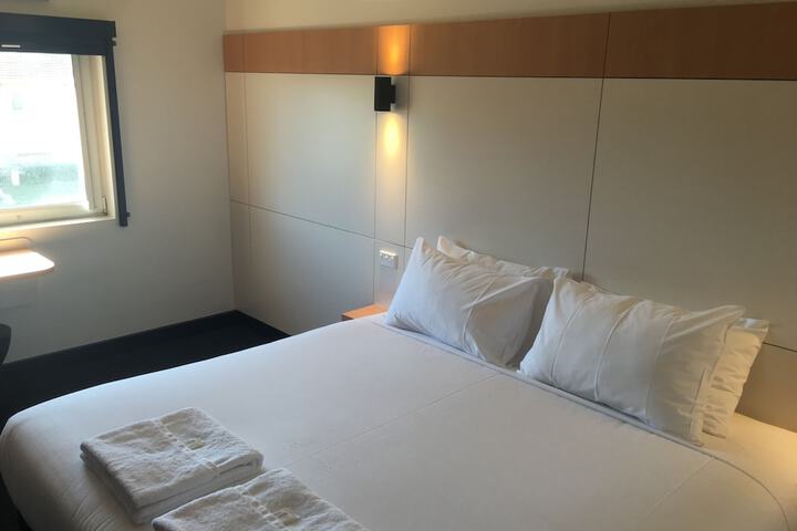 Room 14 of 56
