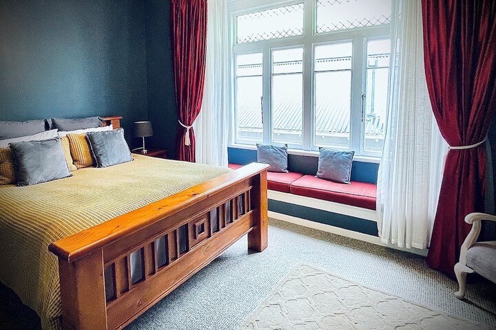 Room 22 of 80