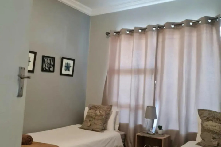 Room 3 of 15