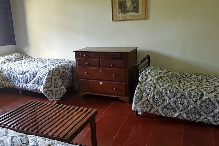 Room 44 of 61