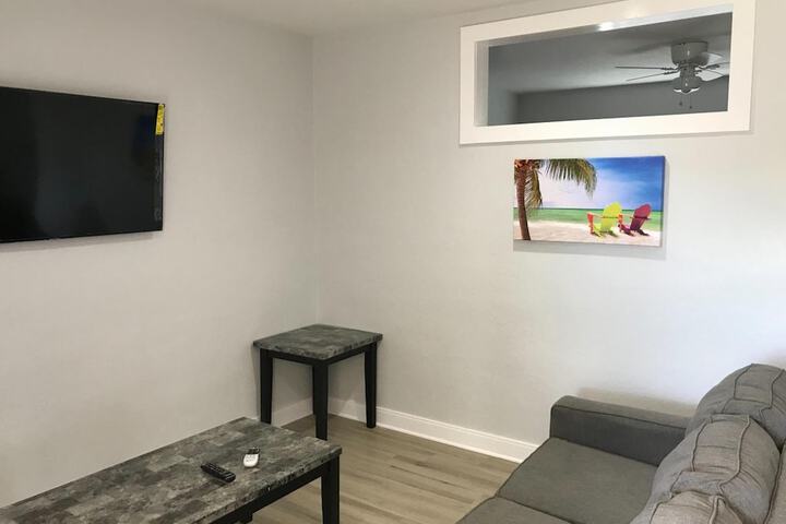 Room 32 of 50