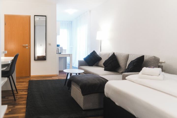 Room 45 of 90