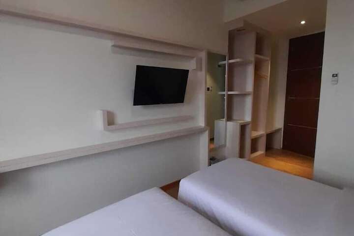 Room 15 of 46