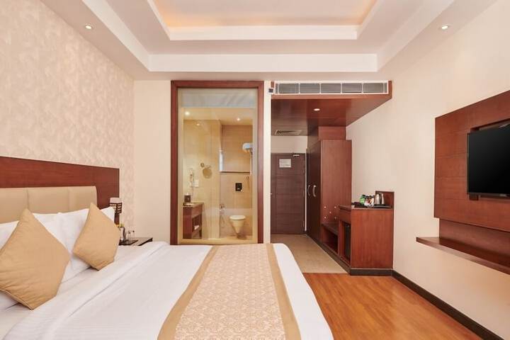 Room 13 of 56