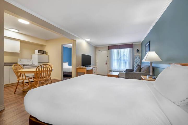 Room 45 of 74
