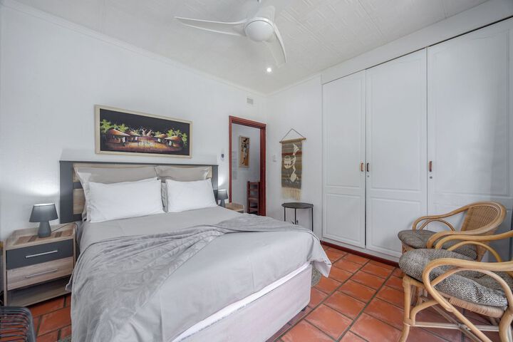 Room 10 of 56