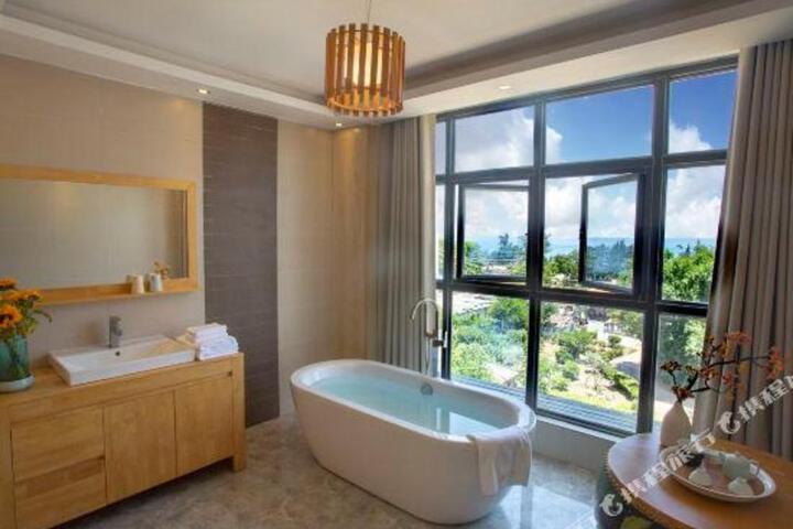 Yinlu Seaview Hotel Weizhou Island