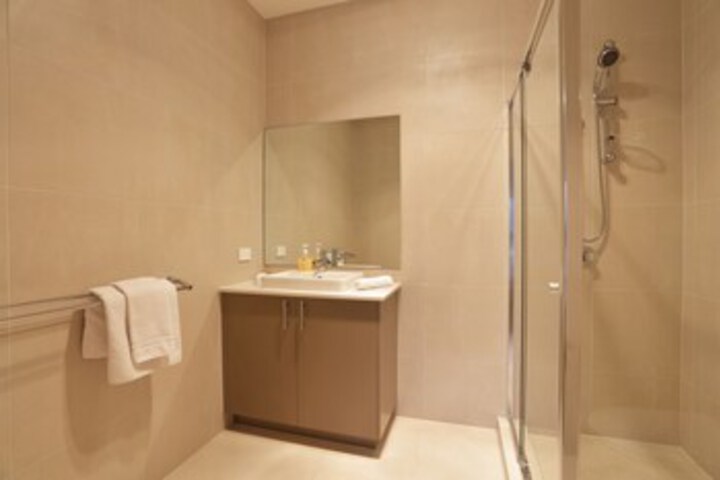 Room 5 of 23