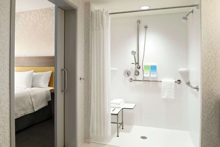 1 Queen Bed Studio (6 of 32)
