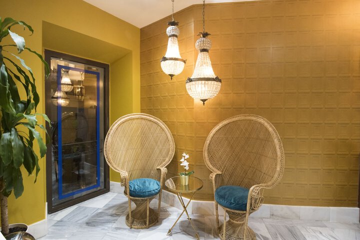Guest Lobby