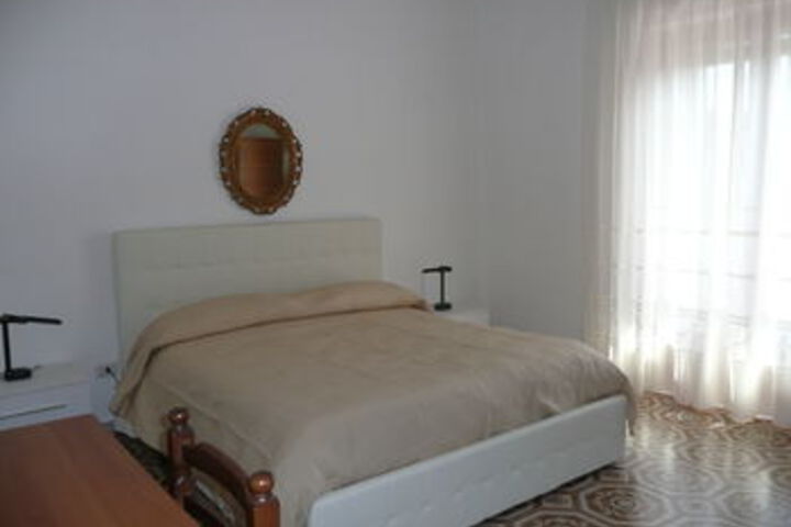 Room 47 of 79