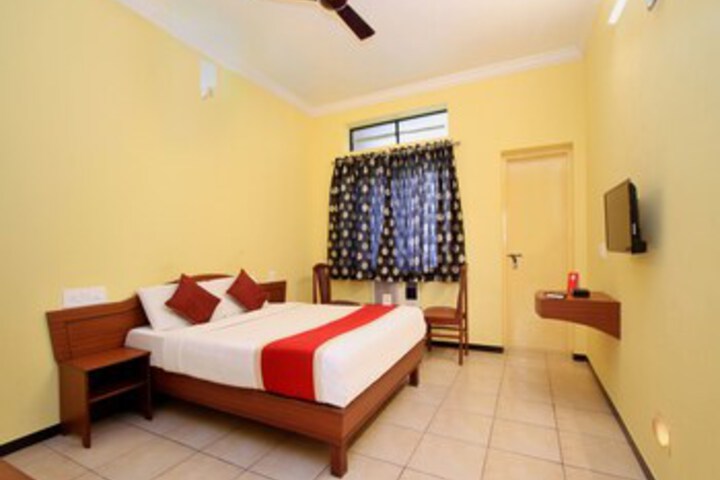 Room 3 of 21