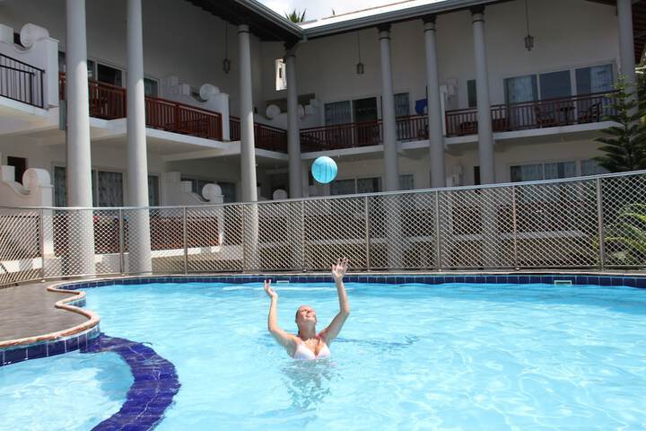 Pool 35 of 75