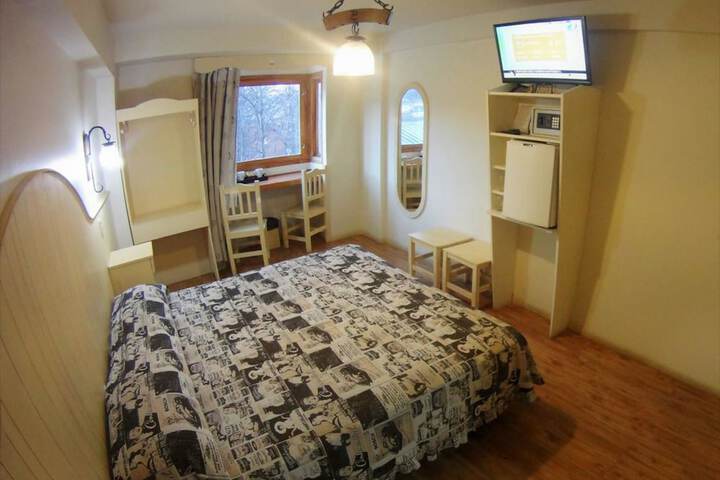 Room 11 of 51