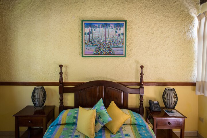 Room 14 of 224
