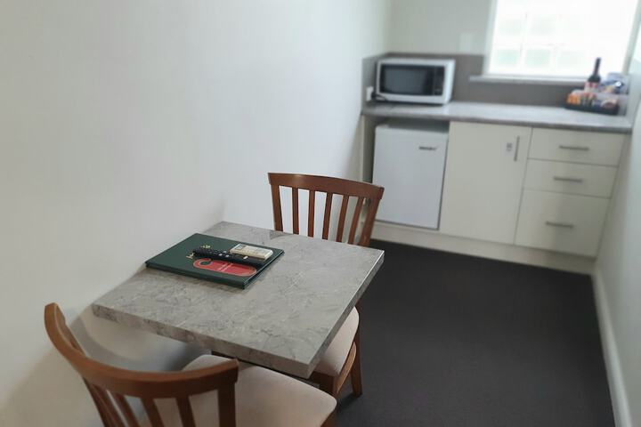 Room 18 of 68