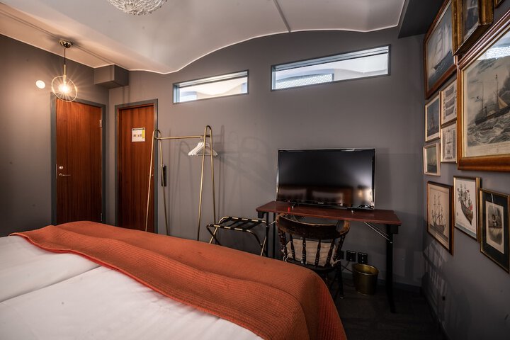 Room 31 of 54